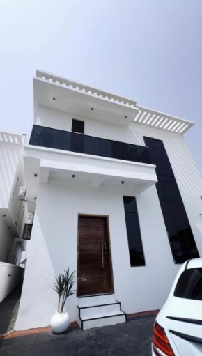 Exclusive villa